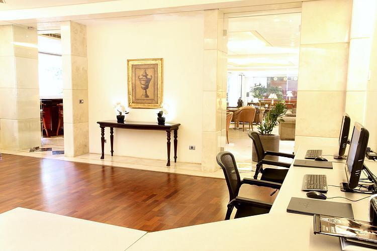 Promenade Hotel Zalqa Экстерьер фото