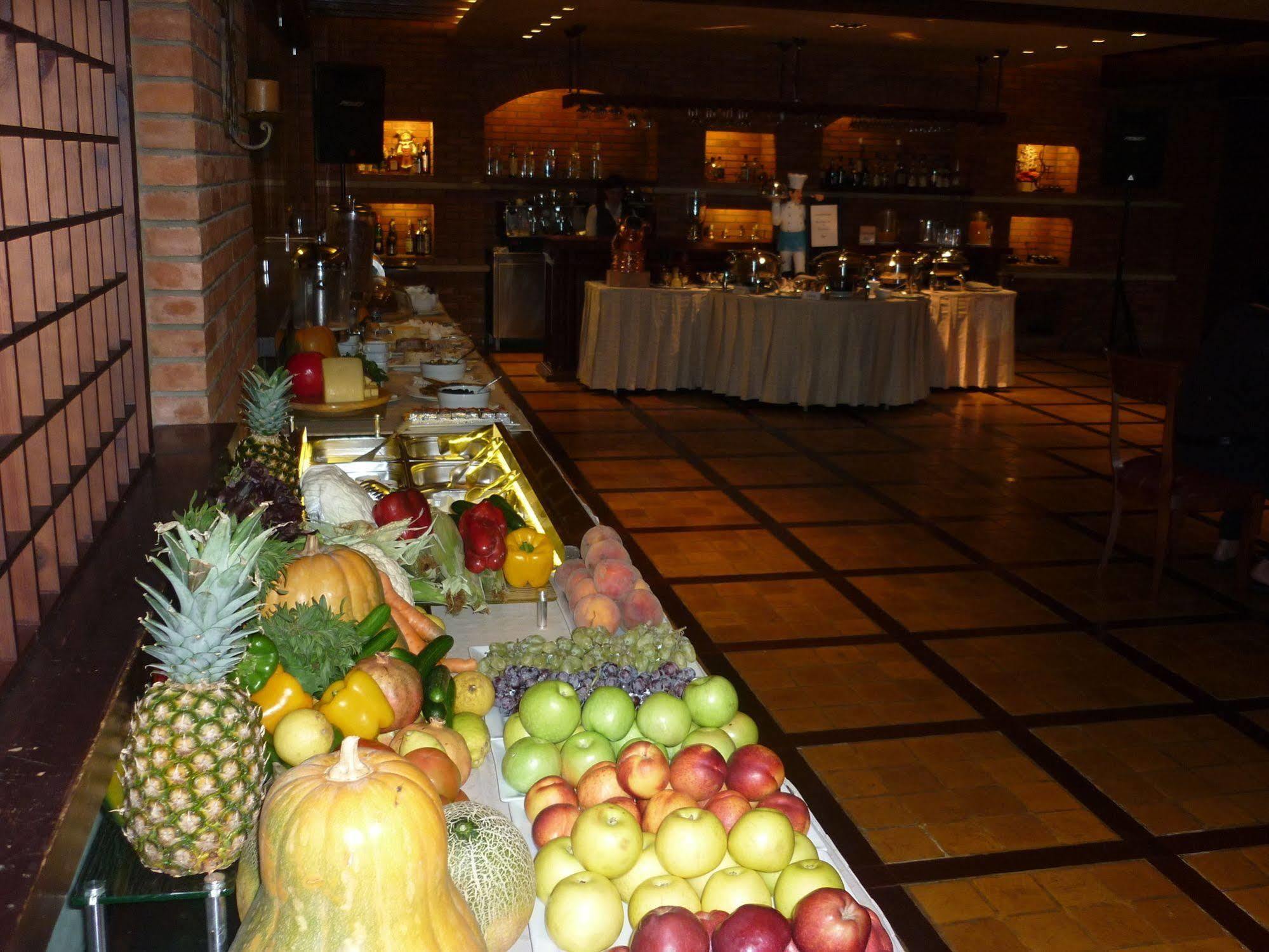 Promenade Hotel Zalqa Экстерьер фото